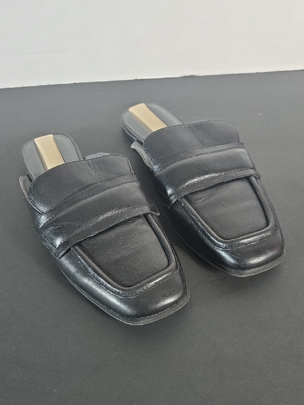 Franco Sarto Womens 7 M Italian Leather Mules Slip On Shoes Flats Black